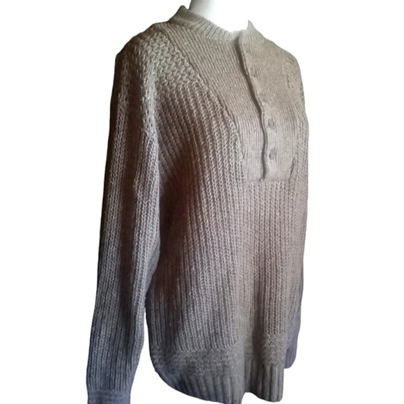 Northeast Outfitters Vintage Henley Chunky Knit Pop Over Sweater Size Medium - Picture 4 of 7